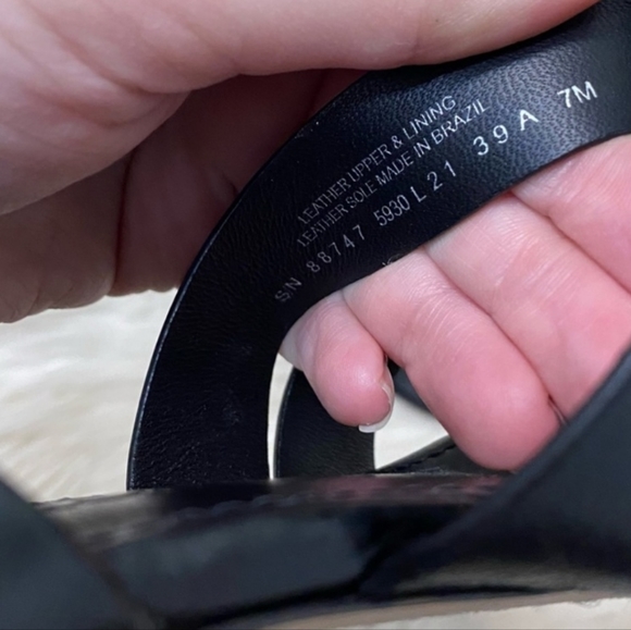 Tory Burch Black Leather Criss Cross Strap Heeled Sandals - Picture 3 of 9